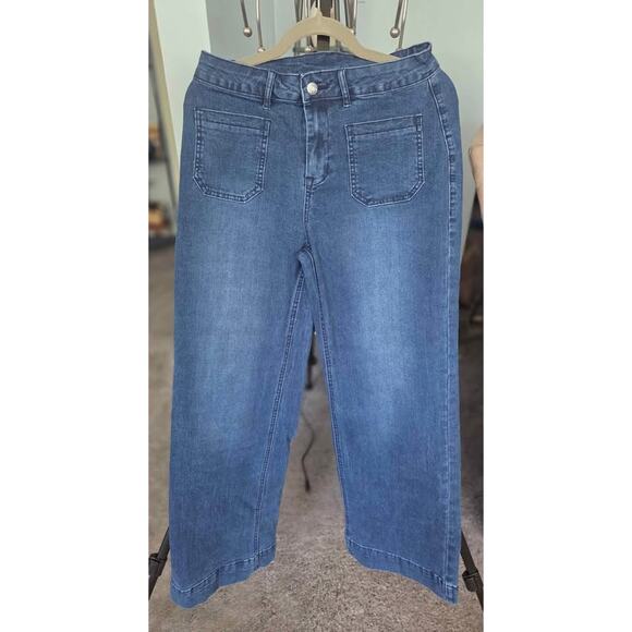 Classic High-Rise Straight Leg Jeans – Everyday Essential 👖 - Picture 1 of 3
